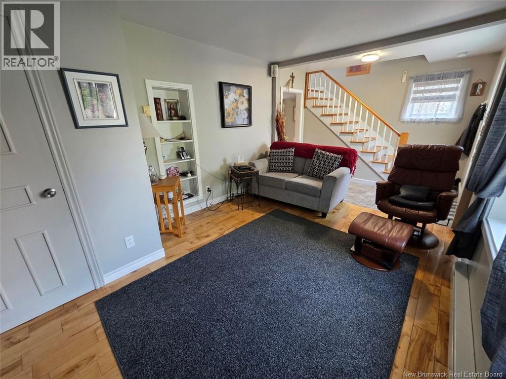 35 Ordonnance Avenue - Image 7