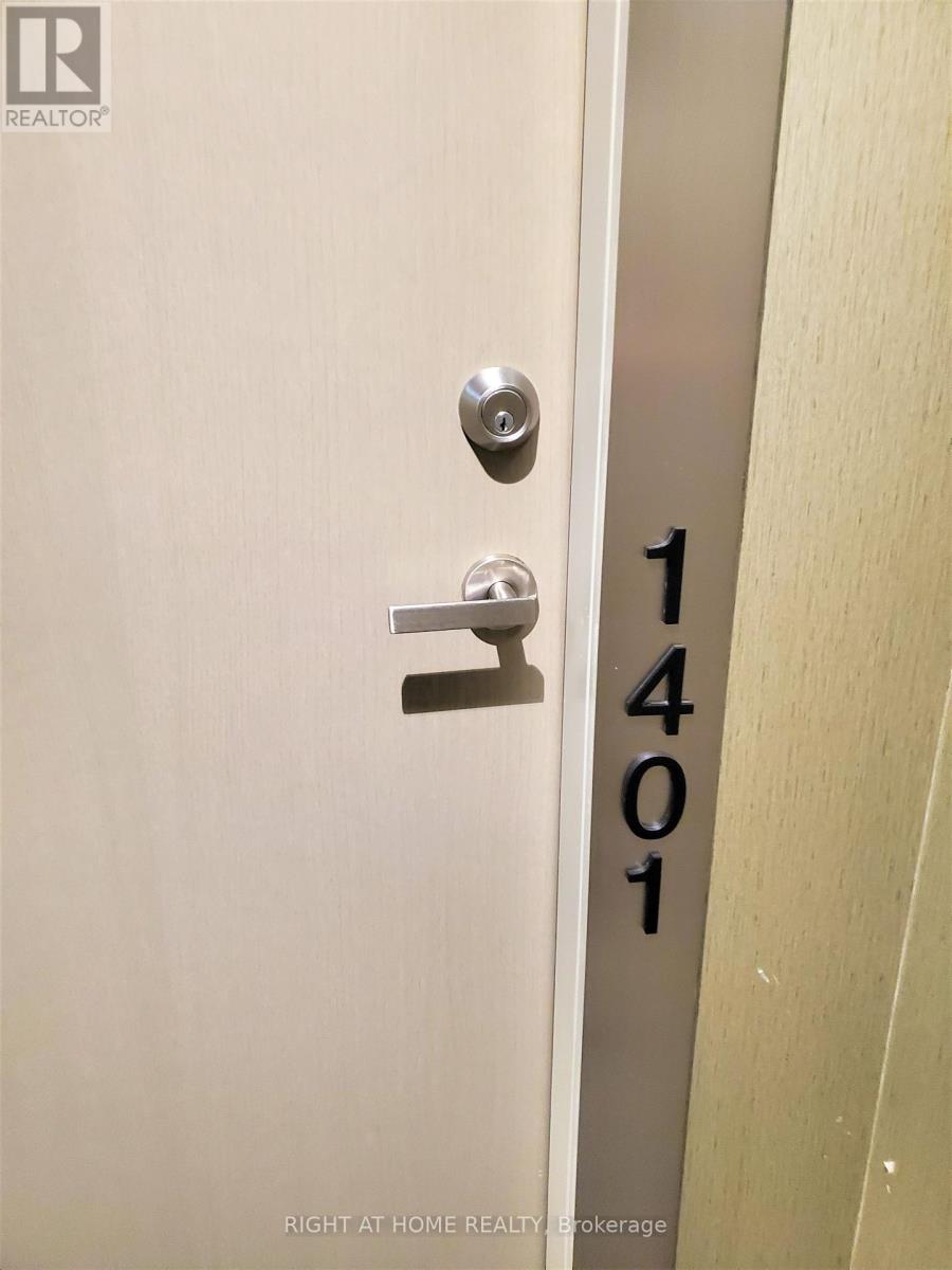 #1401 88 HARBOUR STREET - 2