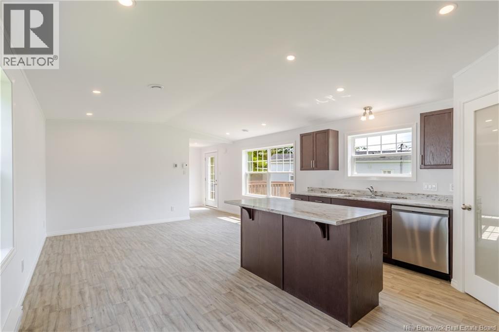 43 Northrup Crescent - 13