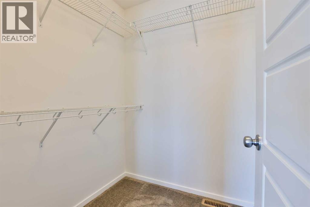 1374 Pacific Circle W — photo 14
