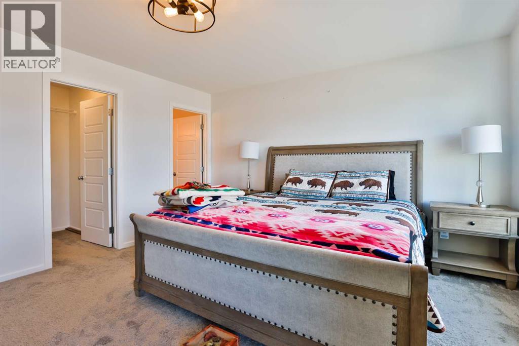 1374 Pacific Circle W — photo 13