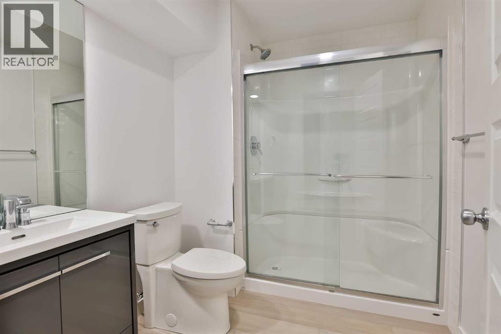 1374 Pacific Circle W — photo 26
