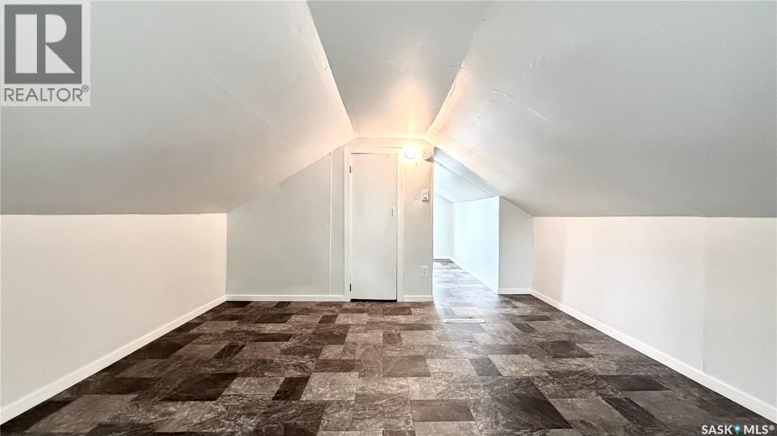 710 M AVENUE S - 15