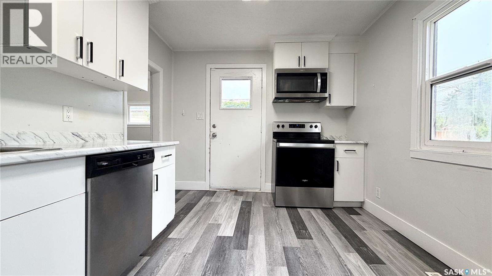 710 M AVENUE S - 7