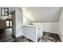 710 M Avenue S, Saskatoon, SK S7M2L3 Photo 14