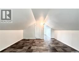 710 M Avenue S, Saskatoon, SK S7M2L3 Photo 15