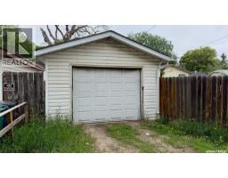 710 M Avenue S, Saskatoon, SK S7M2L3 Photo 18