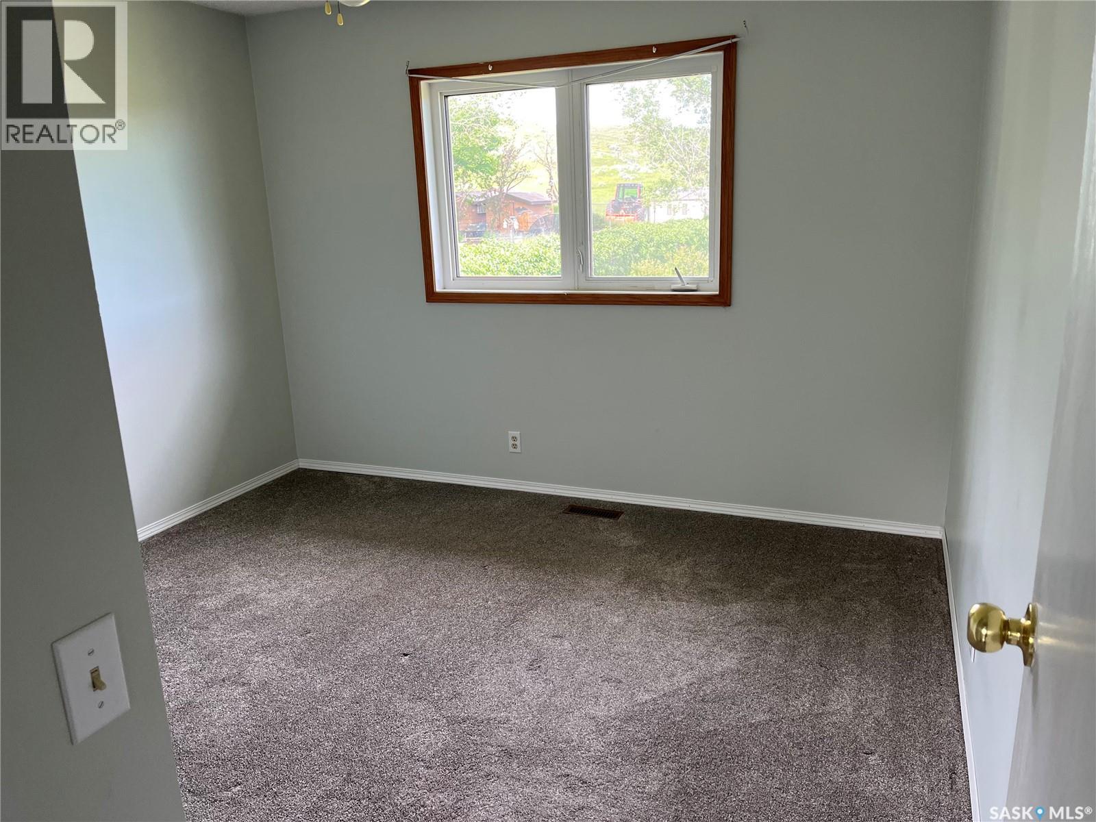 11 A AVENUE - 15