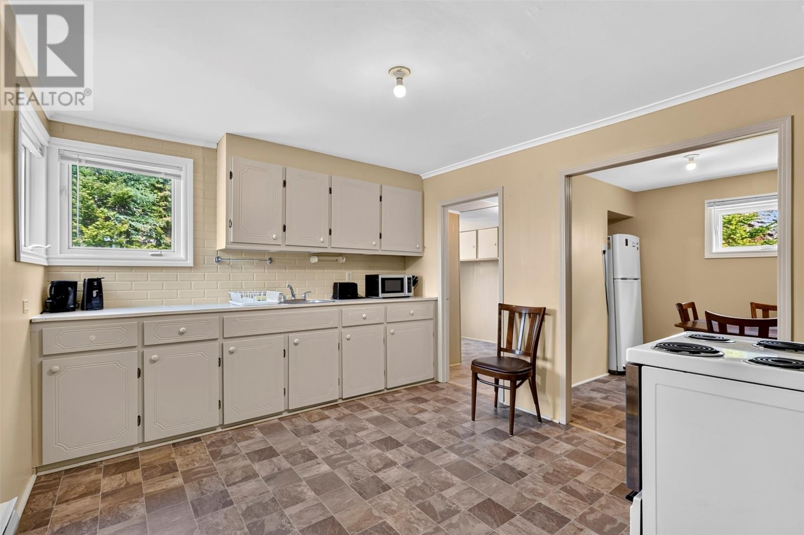40 Godsells Road - 11