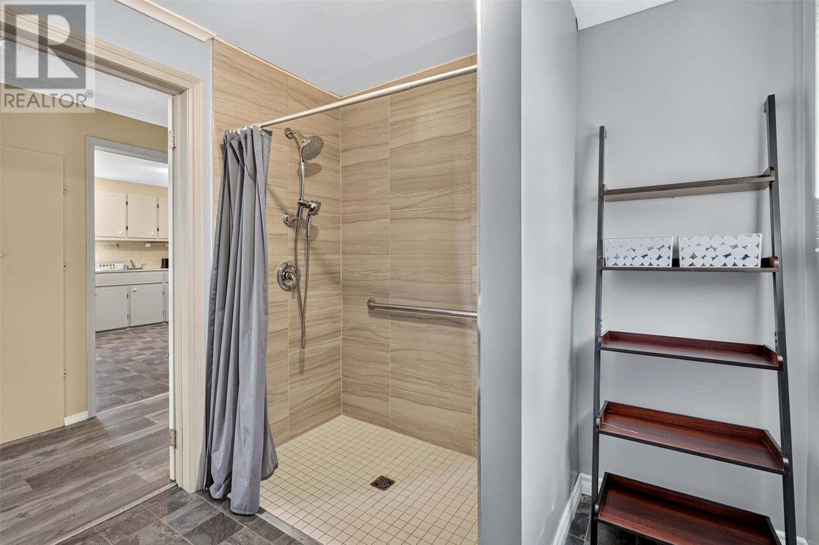 40 Godsells Road - 16