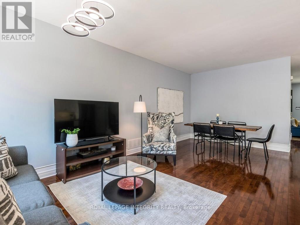 3 Bed, 3 Bath House for Sale in Ottawa – 64 STEDMAN STREET, Ottawa – MLS# X13517176 - Image 9