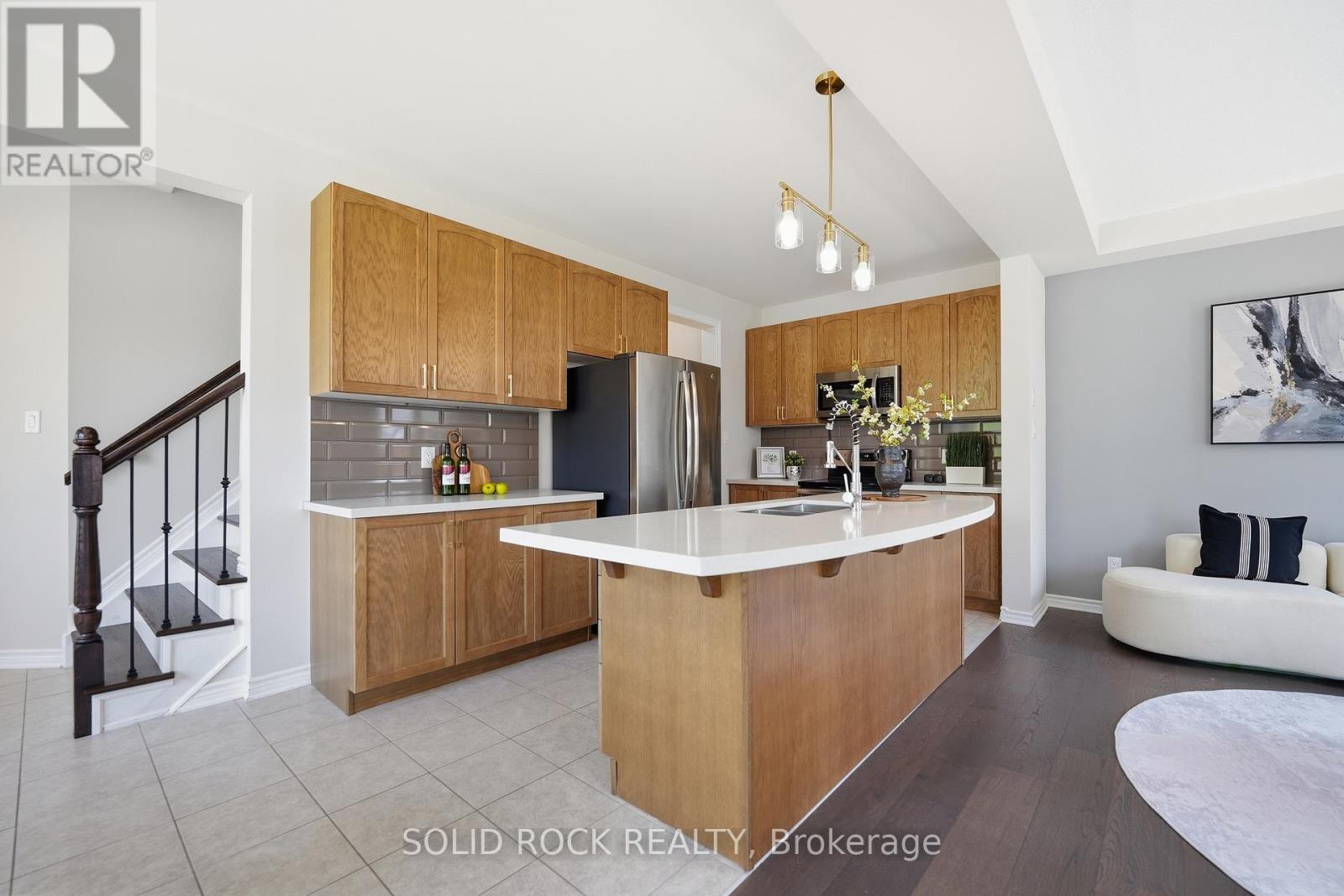 3 Bed, 3 Bath House for Sale in Ottawa – 2514 HALF MOON BAY ROAD, Ottawa – MLS# X13517186 - Image 29