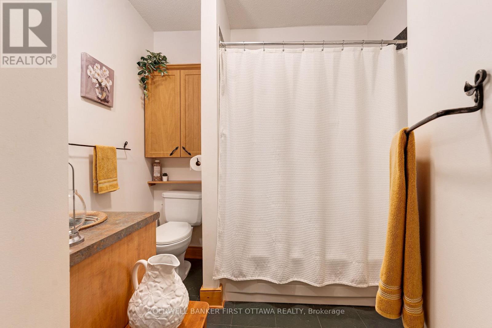 7A LEWIS STREET - 26