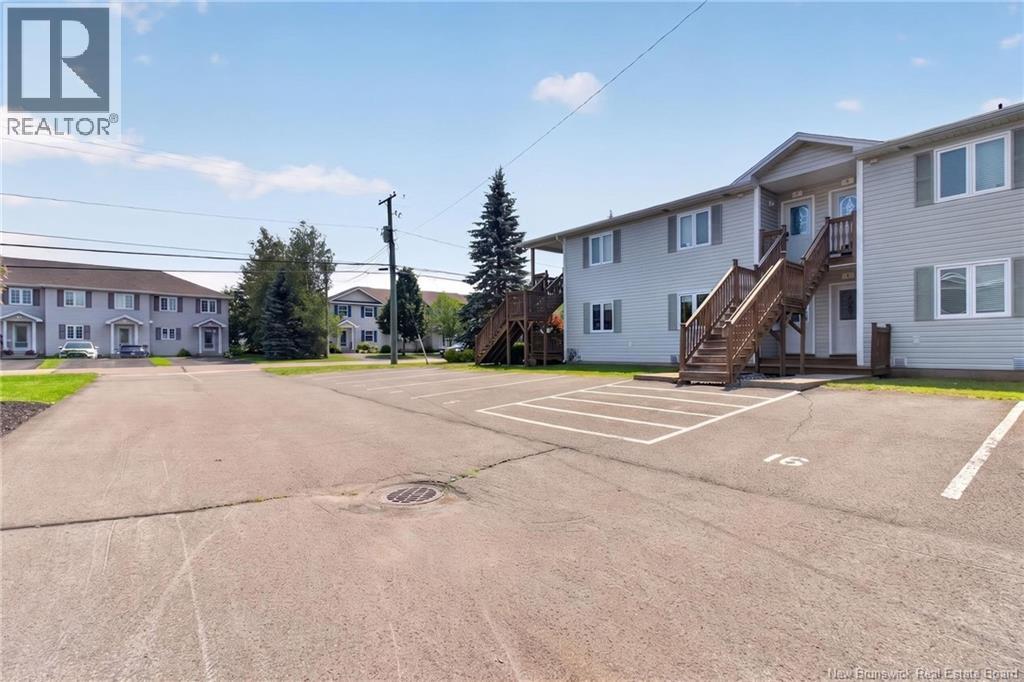 #6 50 Damien Street - 3