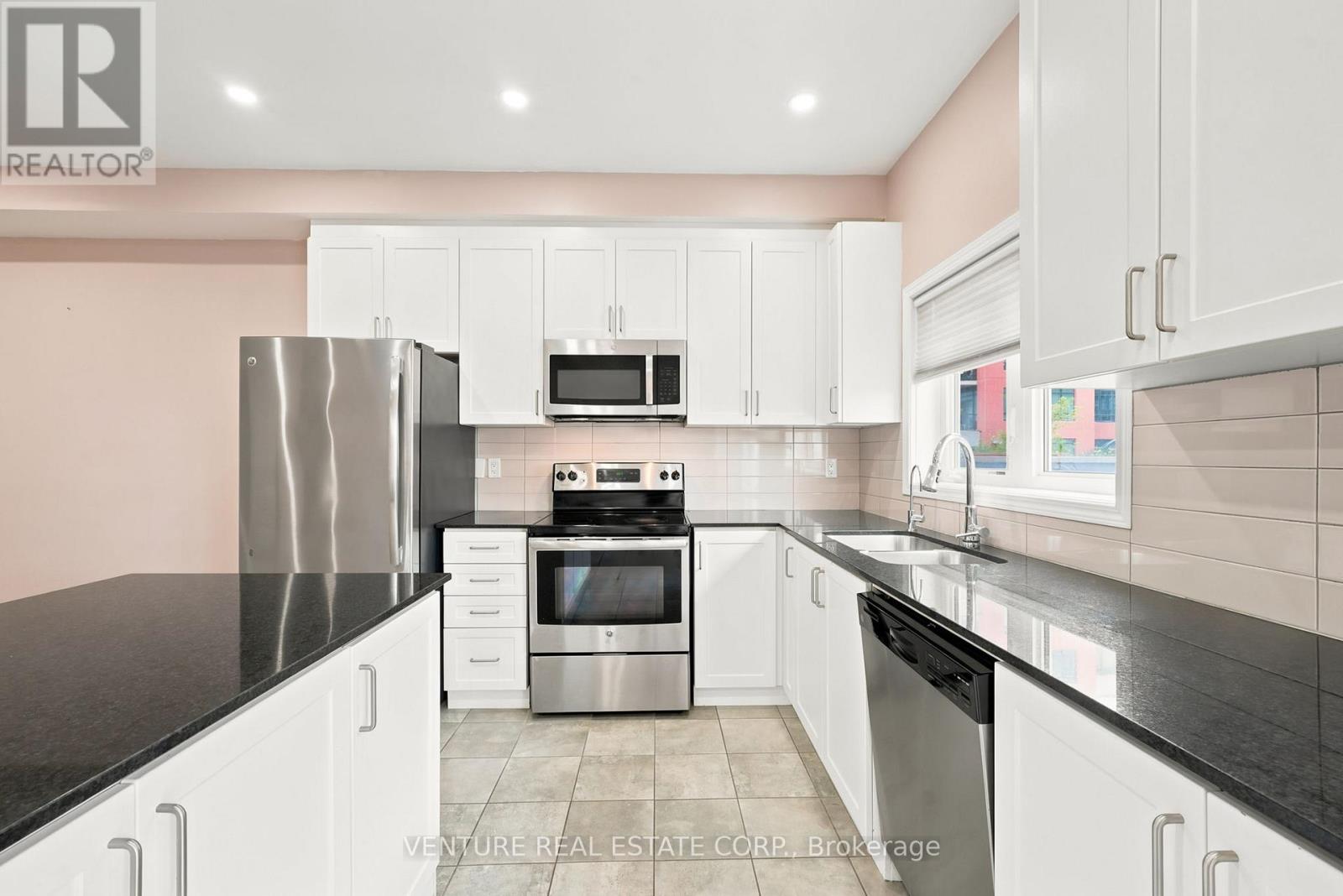 20 PROSPECT WAY - 12