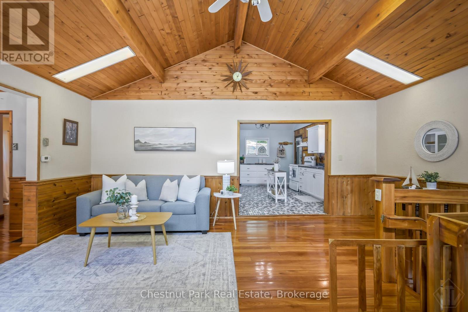 58 SKYLINE DRIVE - 26