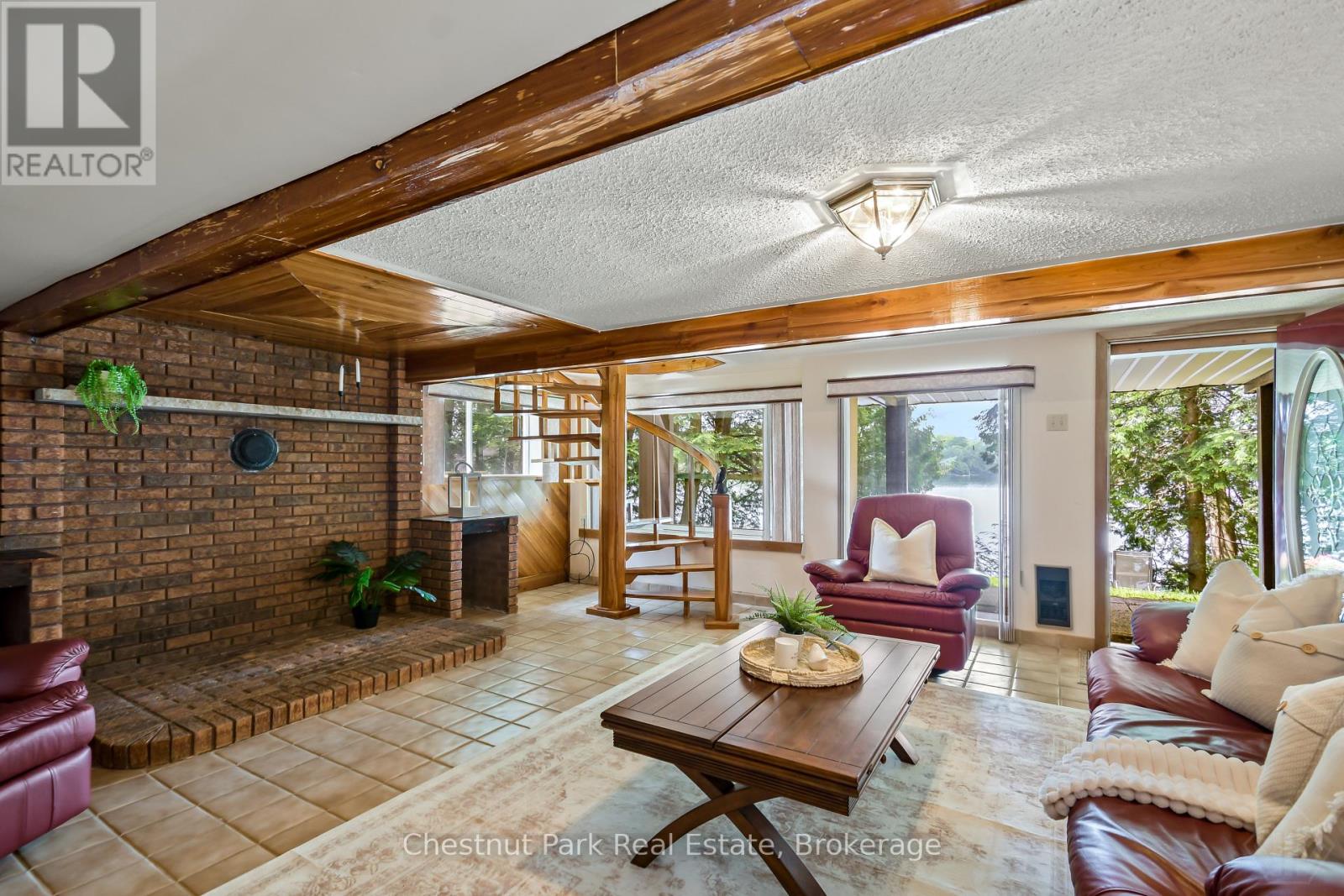 58 SKYLINE DRIVE - 32