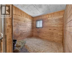 5pc Ensuite bath - 564 8th Concession Road E, Carlisle, ON L0P1B0 Photo 14