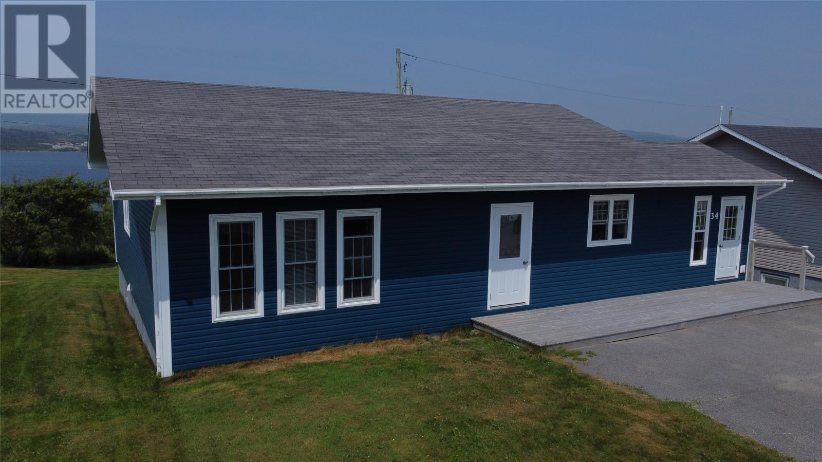 34 Grandview Crescent - 1
