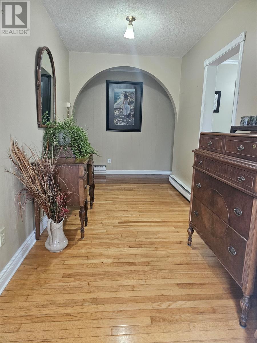 34 Grandview Crescent - 12