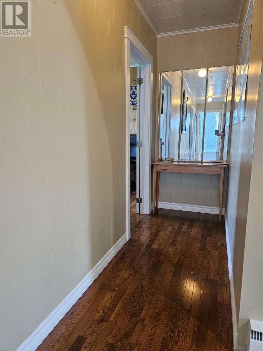 34 Grandview Crescent - 23