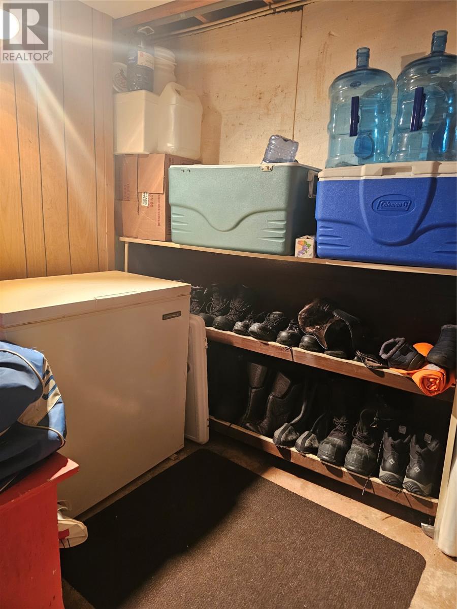 34 Grandview Crescent - 45