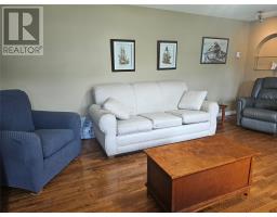 34 Grandview Crescent thumbnail 4