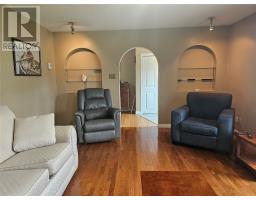 34 Grandview Crescent thumbnail 5