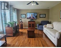 34 Grandview Crescent thumbnail 7