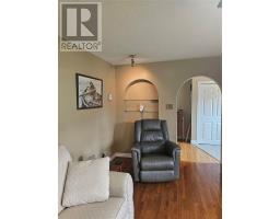 34 Grandview Crescent thumbnail 8