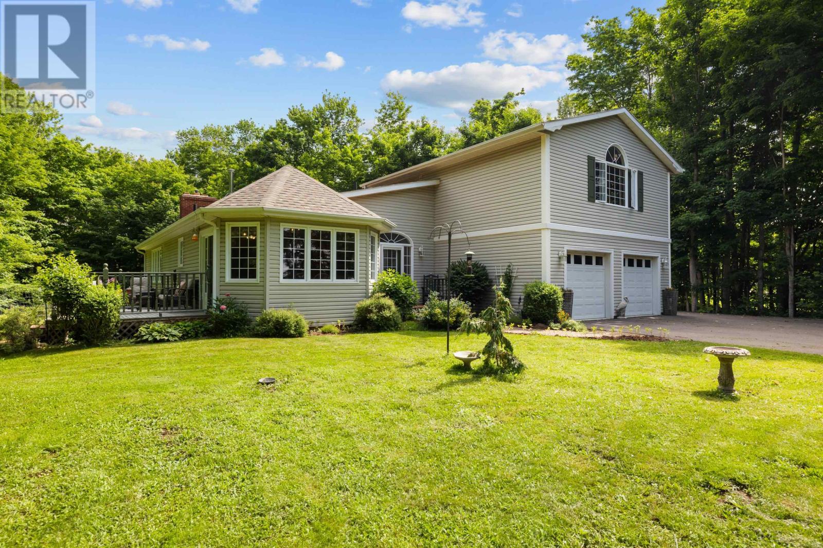409 Maple Grove Road - 12