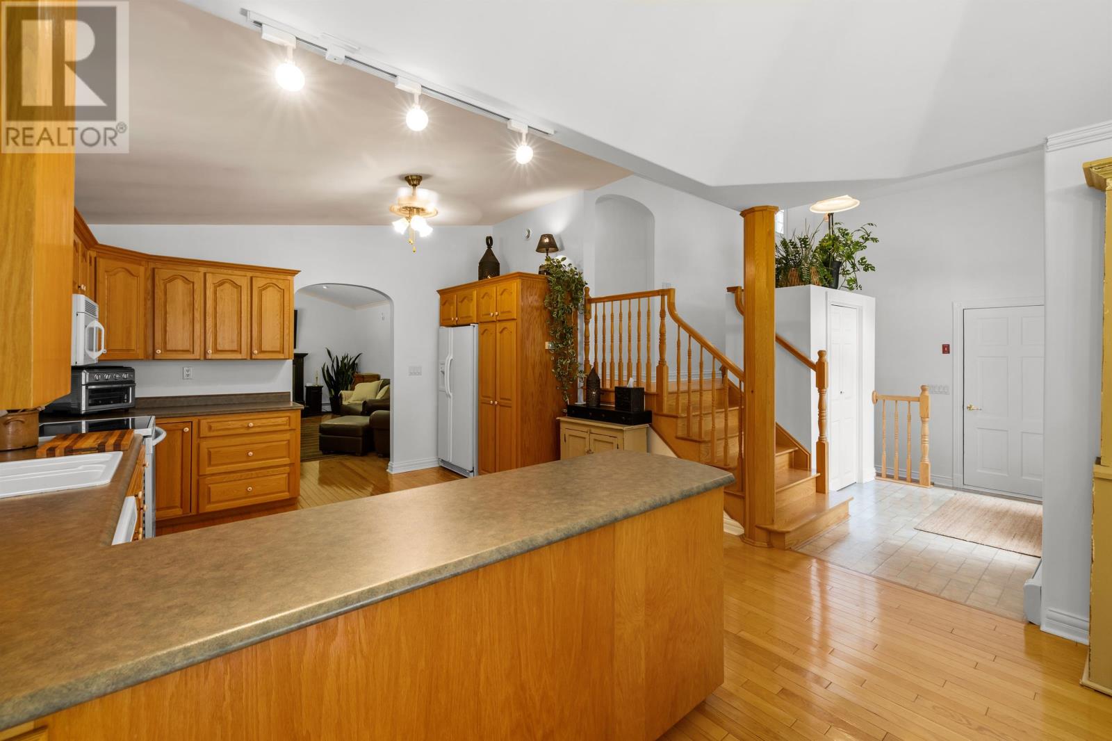 409 Maple Grove Road - 18