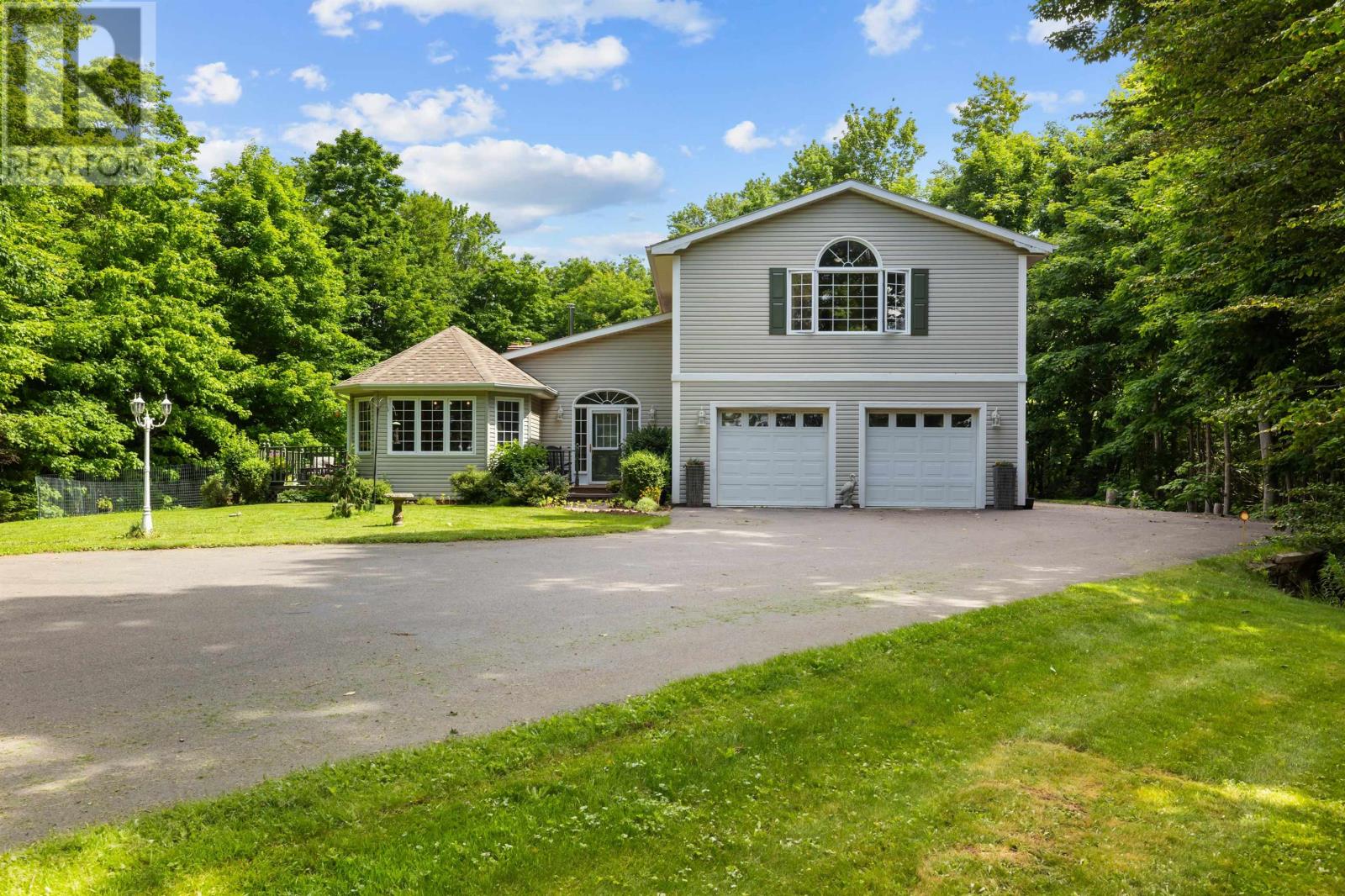 409 Maple Grove Road - 2
