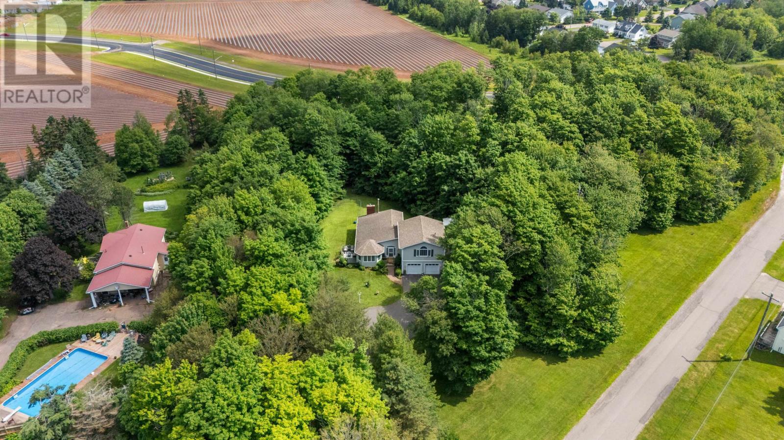 409 Maple Grove Road - 49