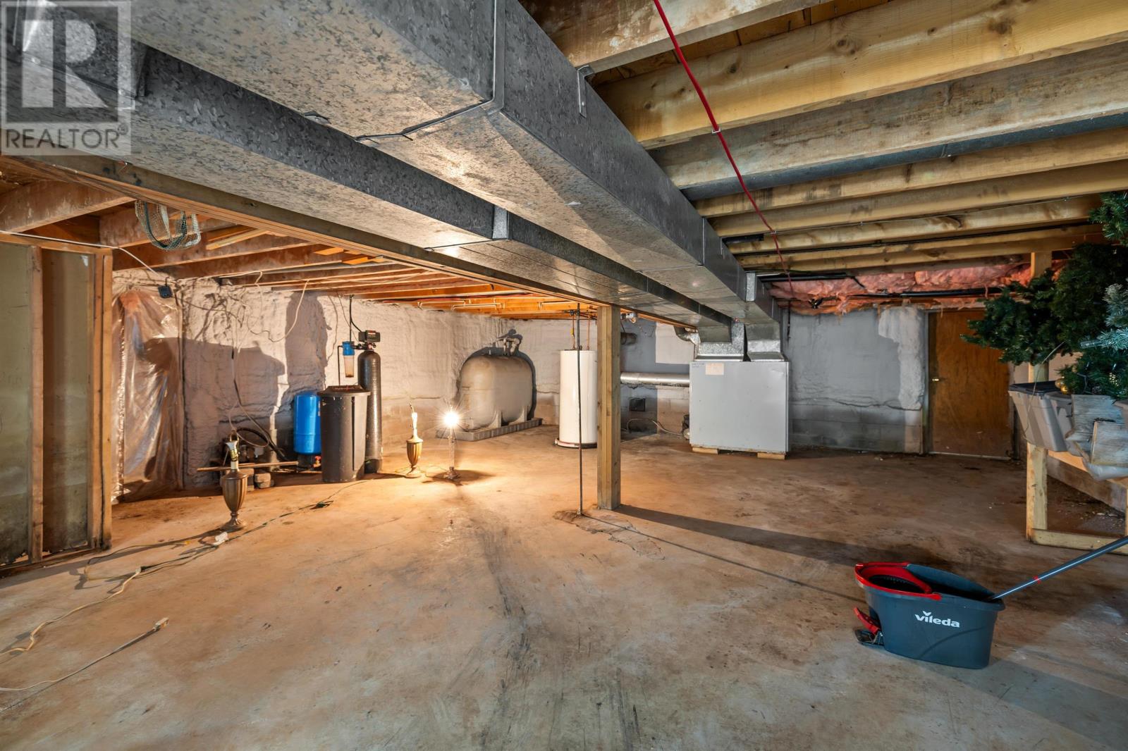 104 North Tryon Cross Road - 26