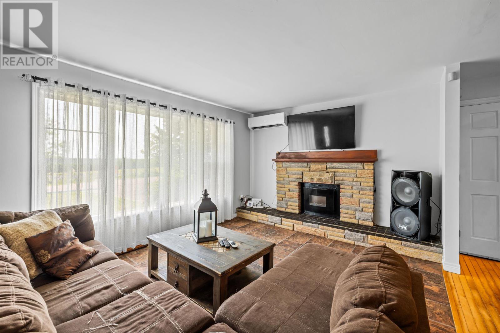 104 North Tryon Cross Road - 4
