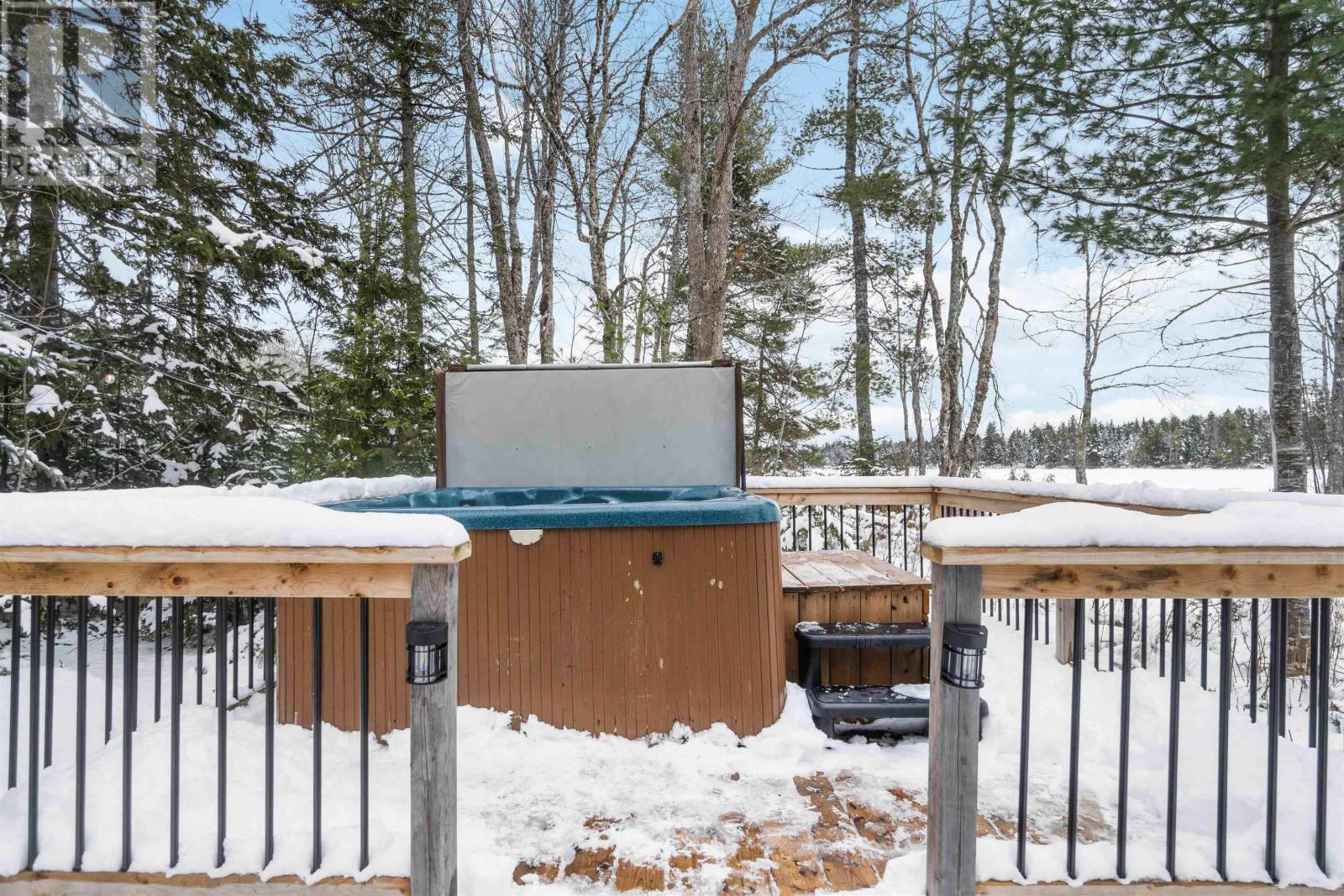 110 East Lake Road - 8