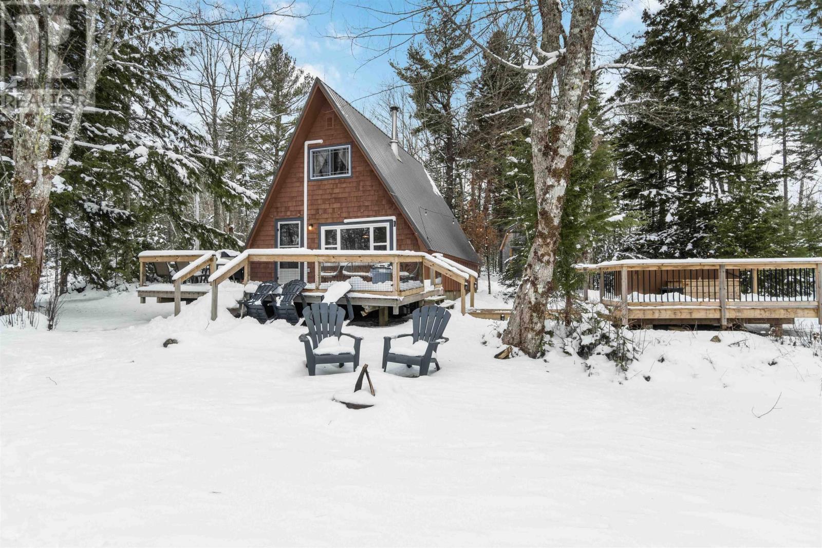 110 East Lake Road - 5