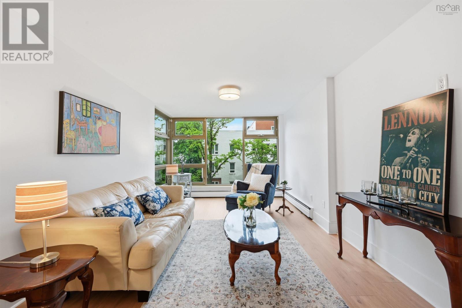 #402 6369 Coburg Road - 14