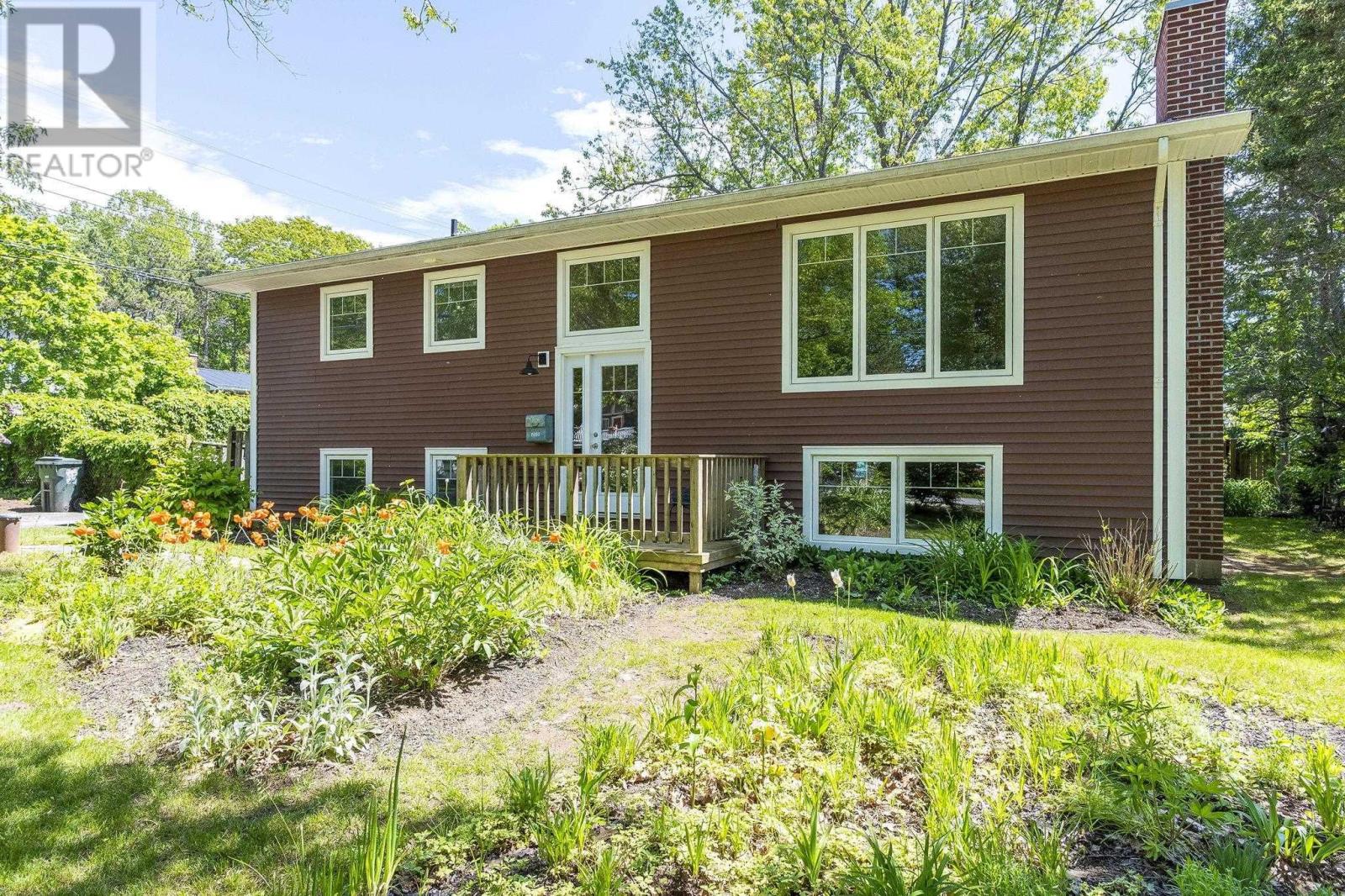 1017 Scott Drive - 43