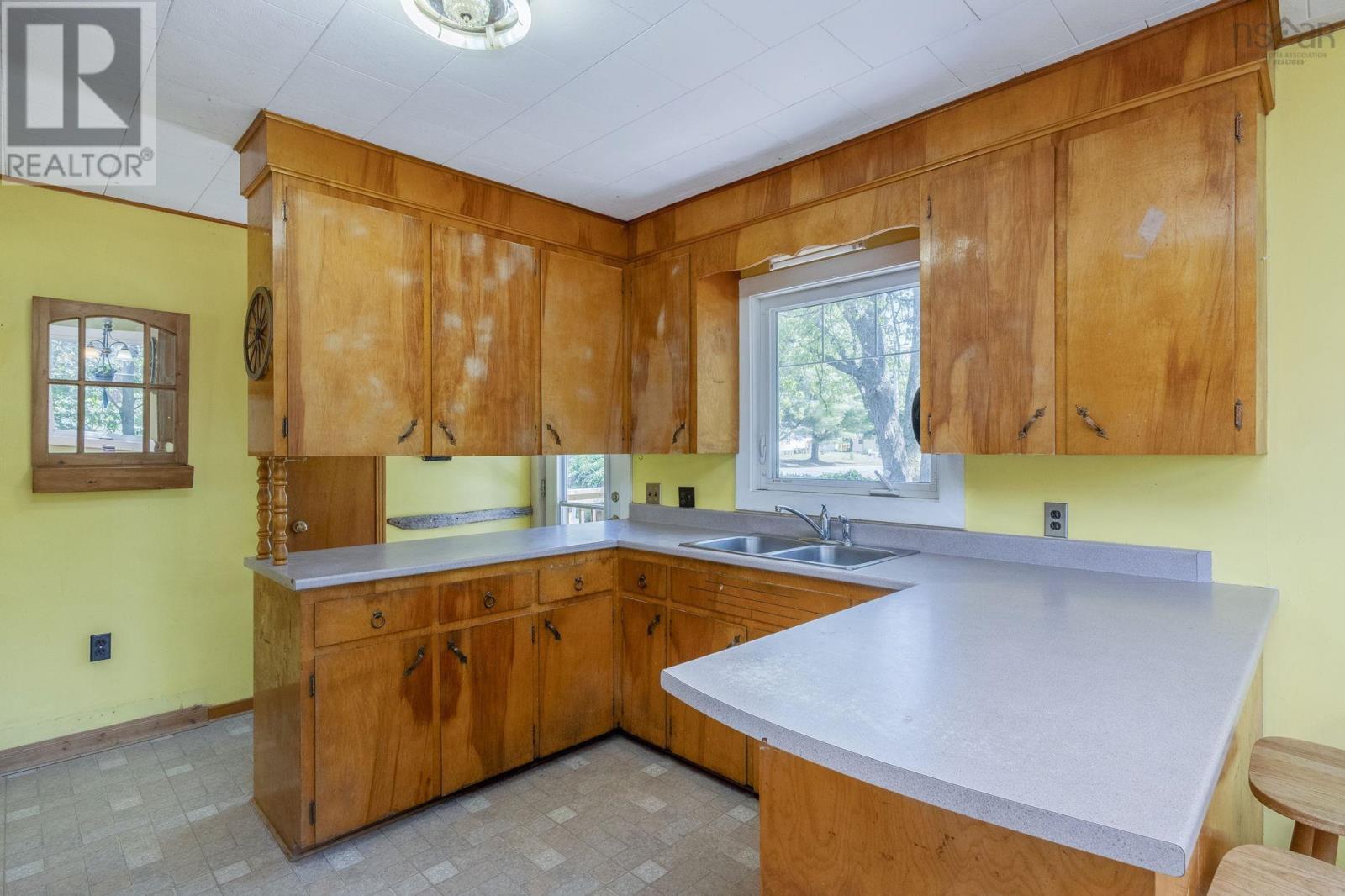1017 Scott Drive - 7