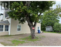 707 Boulevard St-Pierre Ouest, photo 9