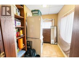 4pc Bathroom - 1441 Riverside Drive East, Windsor, ON N9A2T9 Photo 12