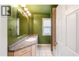 1441 Riverside Drive East, Windsor, ON N9A2T9 Photo 32