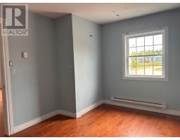 6 Montague Road thumbnail 13