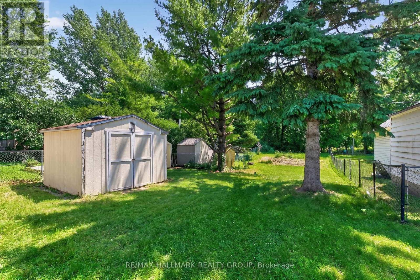 110 GLAMORGAN DRIVE - 11