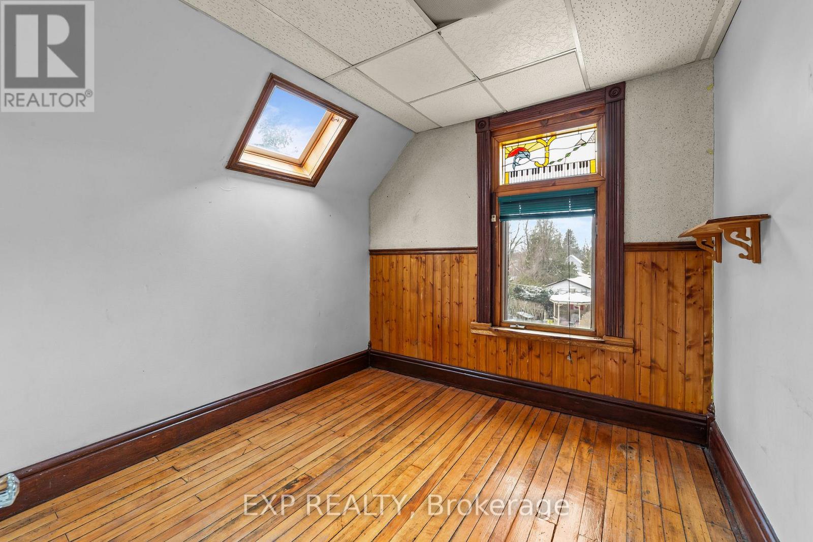 181 WILDWOOD AVENUE - 12