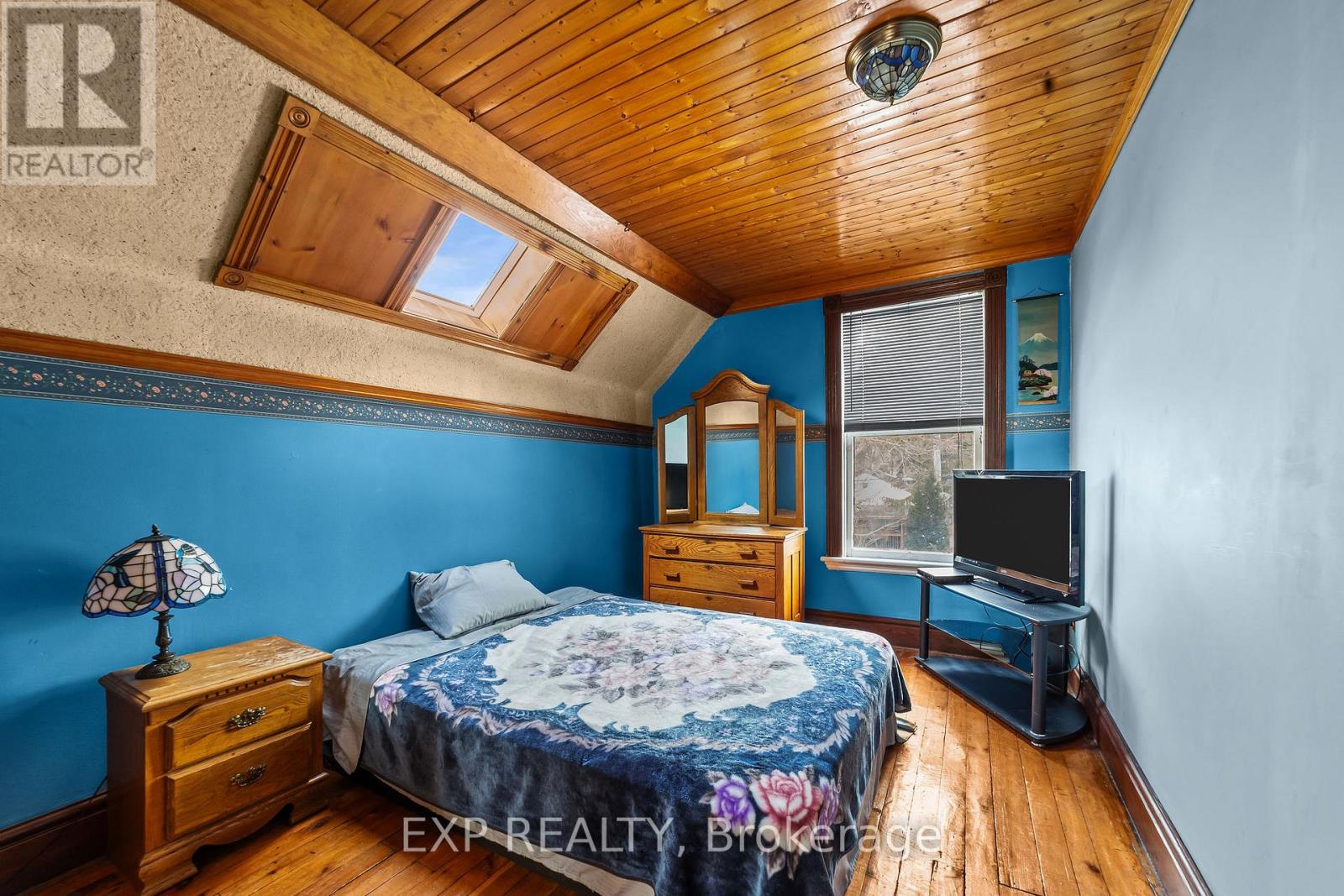 181 WILDWOOD AVENUE - 18