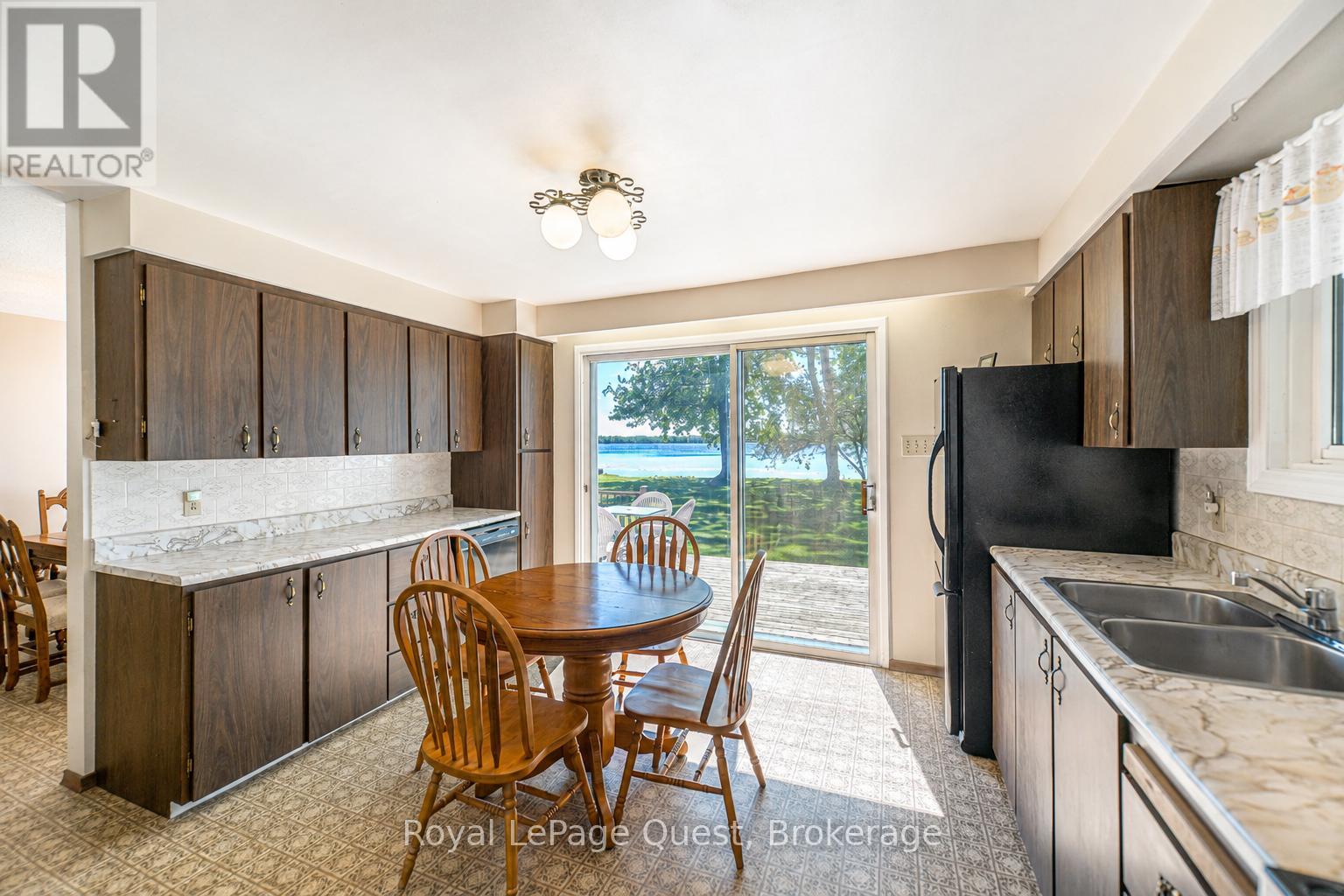 3113 PICADILLY LANE - 17