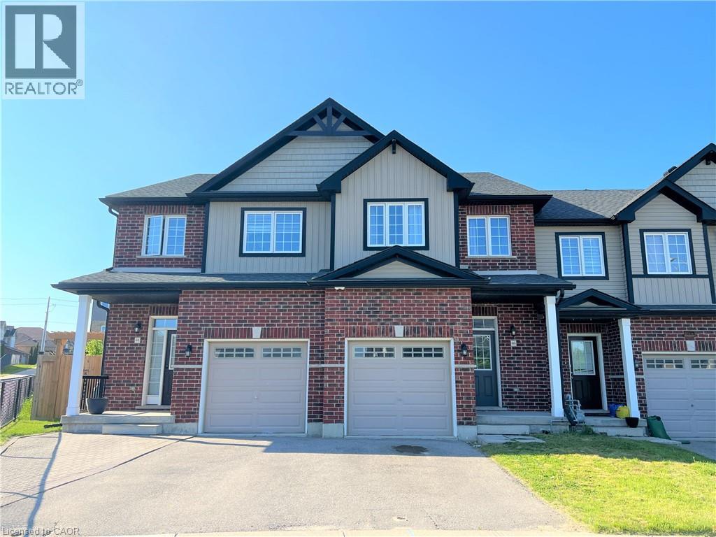 46 RENFREW Street — photo 1